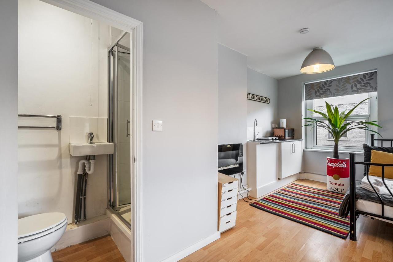 Bob Marley Studio - Shoreditch Near Liverpool Street 런던 외부 사진